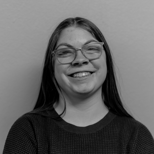 Talia Davis head shot