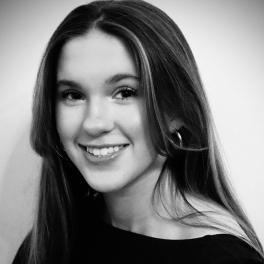 Maggie Jones head shot