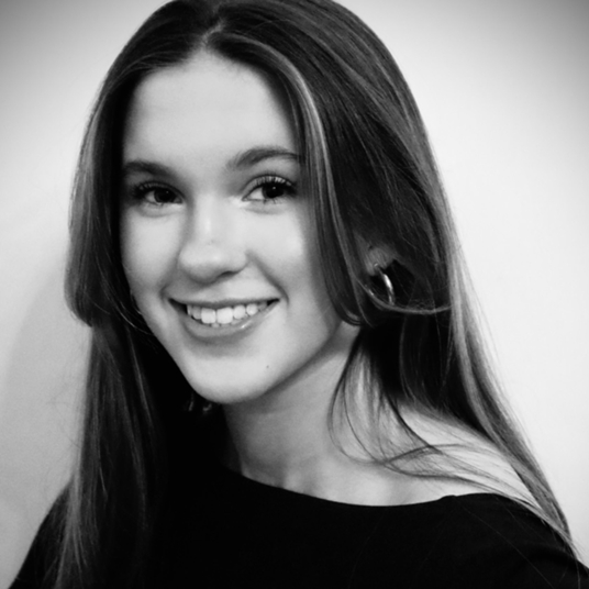 Maggie Jones head shot