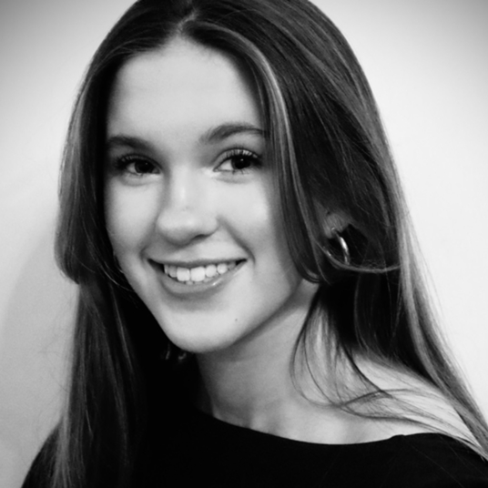 Maggie Jones head shot