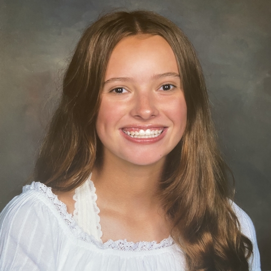 Ella Hopf head shot