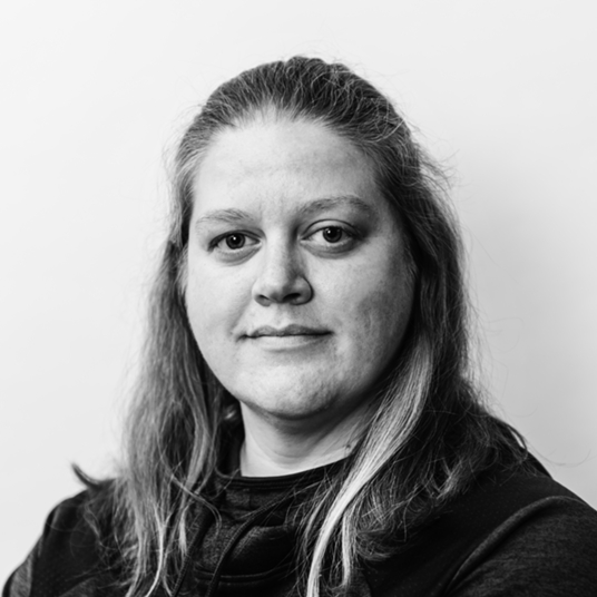 Tina Schnarr head shot