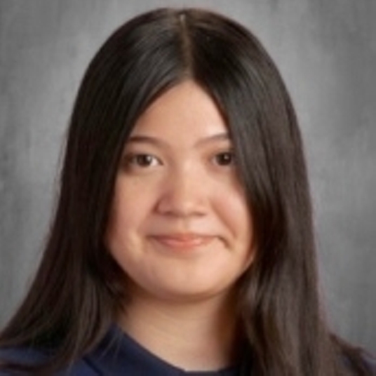 Sophy Cabrera head shot
