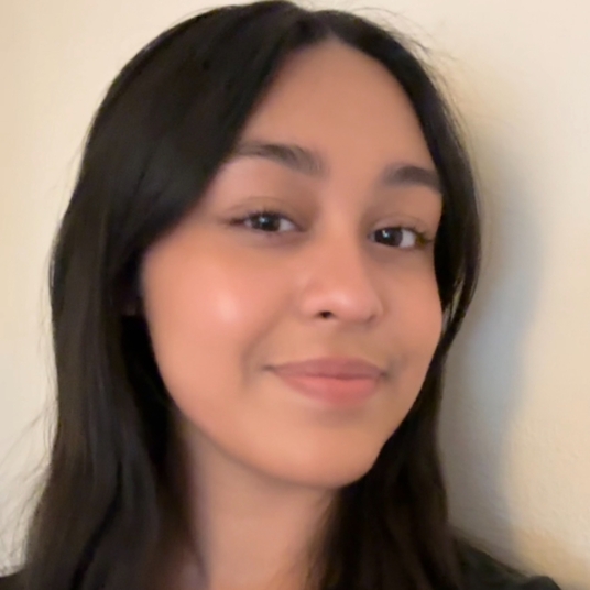 Leslie Angulo (Ensemble) head shot