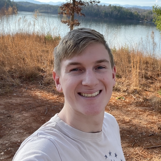 Evan Ayers head shot