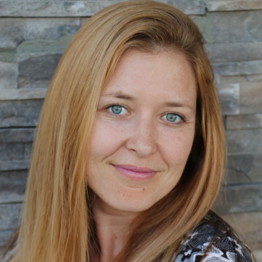 Deana Matiyasic head shot