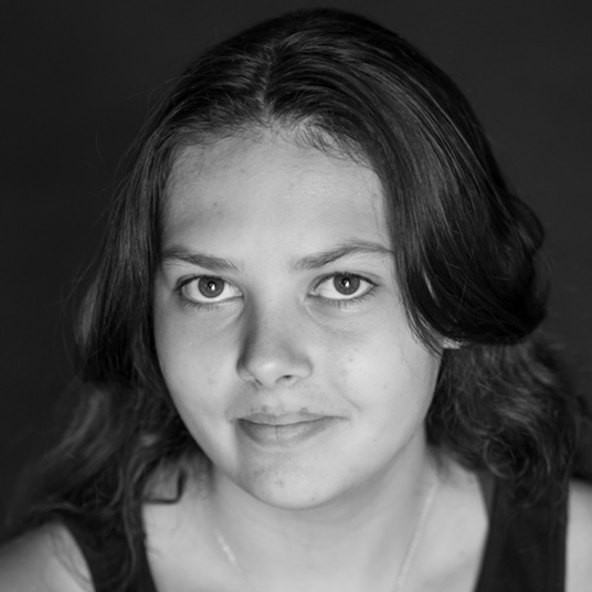 Aurian Oliphant head shot