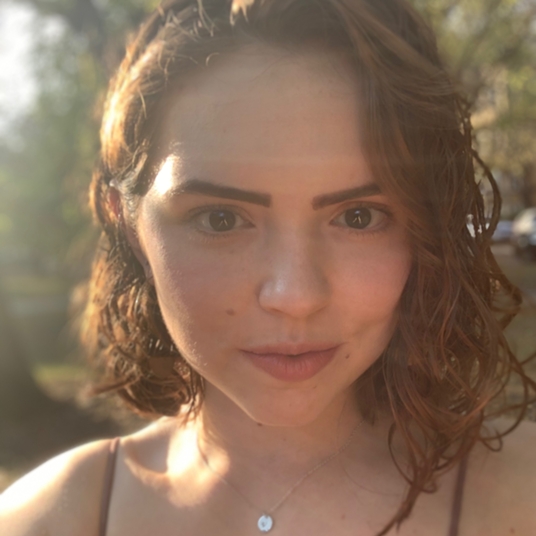 Vanessa Strahan head shot