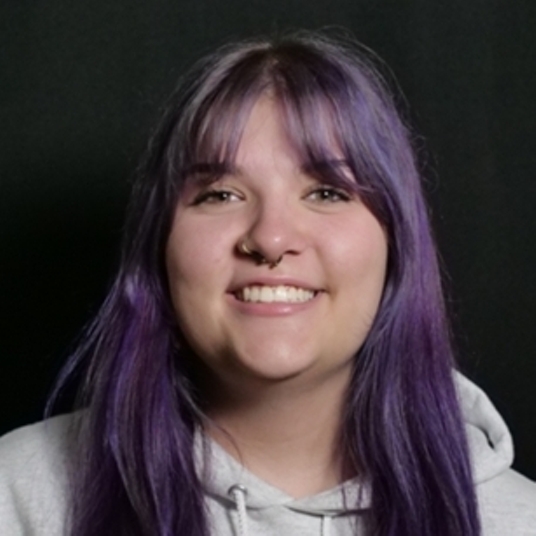 Violet Clark head shot