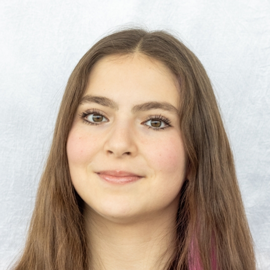 Renata Aguirre (Ensemble) head shot