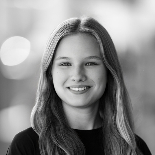 Eloise Owens head shot