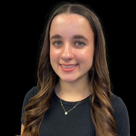 Lauren Harris head shot