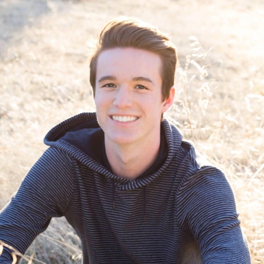 Zachary Thompson head shot