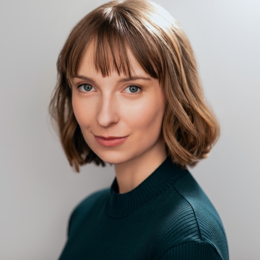 Bridget Rose Perrotta head shot