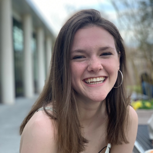 Audrey Maglich head shot