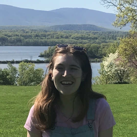 Laila Perlman head shot