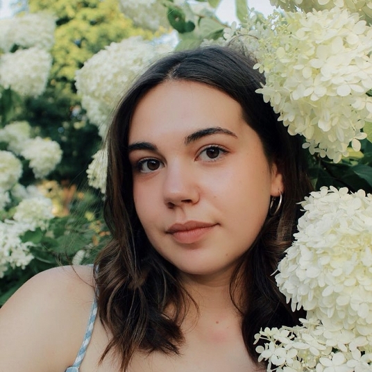 Anna Nelson head shot