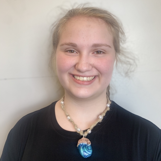 Kayla Haws head shot