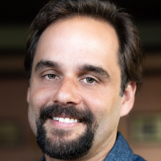 Derek Byzinski head shot