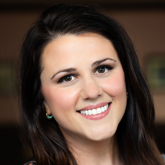 Kelsey Layton head shot