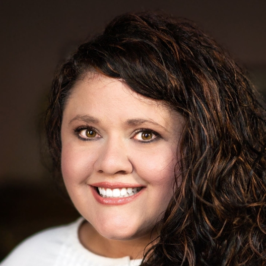 Candice Anderson Carraway head shot