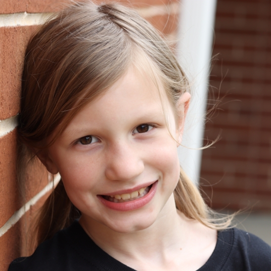 Arya Bell head shot