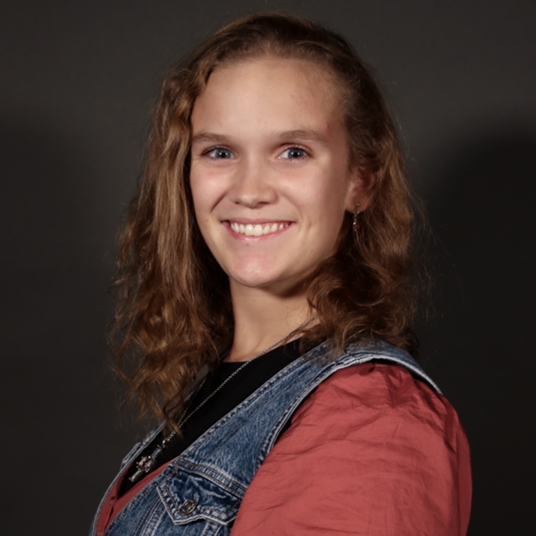 Katie Bracey head shot