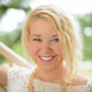 Amber Dawn head shot