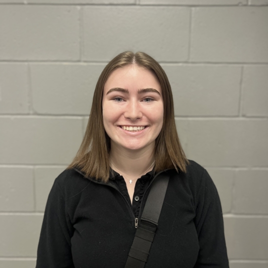 Avery Maxwell head shot