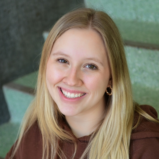 Emily Ward head shot