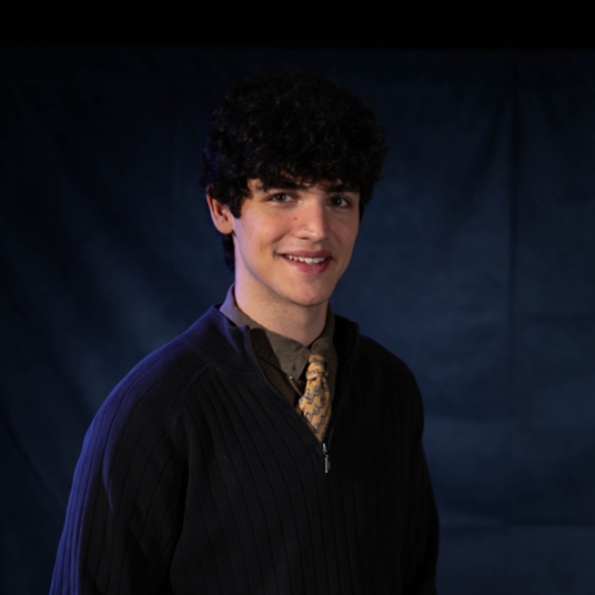 Zach Schwartz head shot