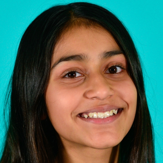 Alina Shah head shot