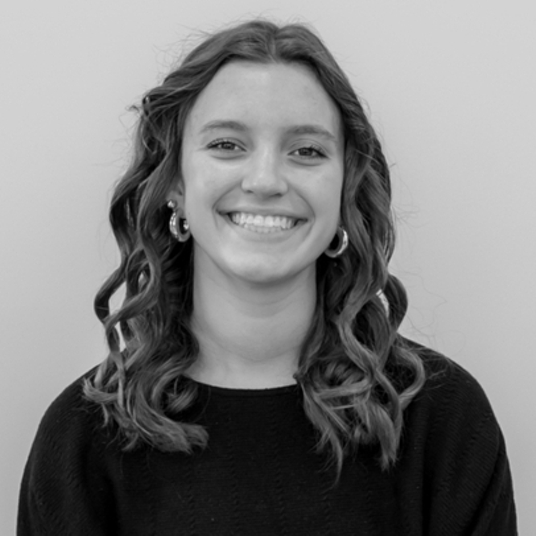 Evie Winn head shot