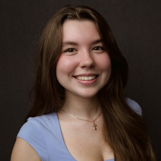 Olivia Zissler head shot