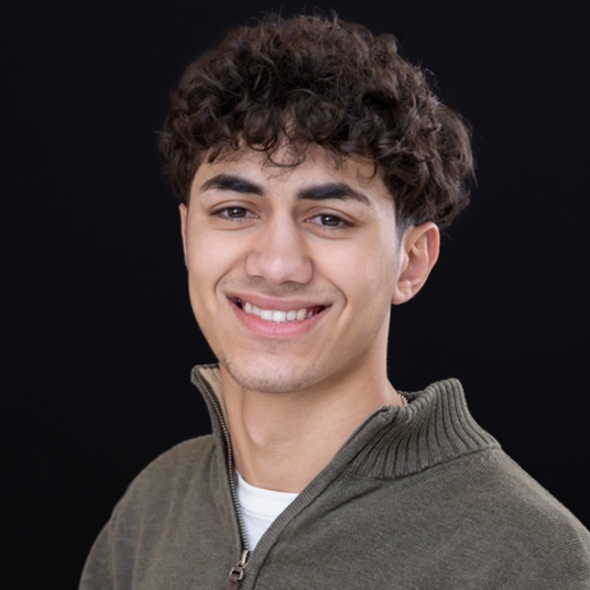 Leandro Ramirez head shot