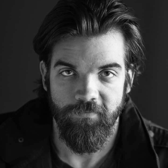 Alex Harris head shot