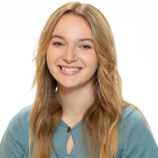 Bekah Williams head shot