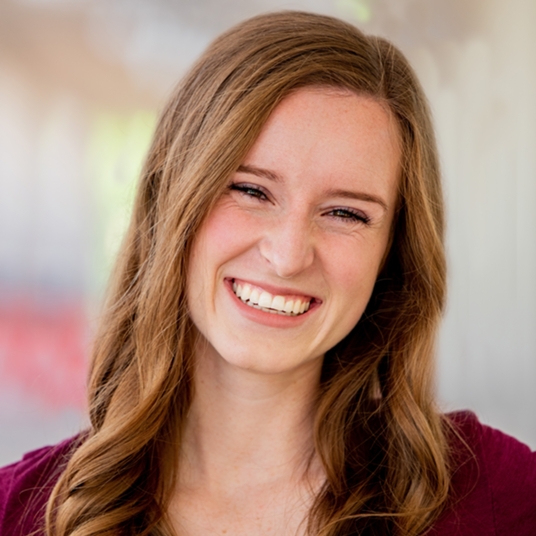 Juli Biagi head shot