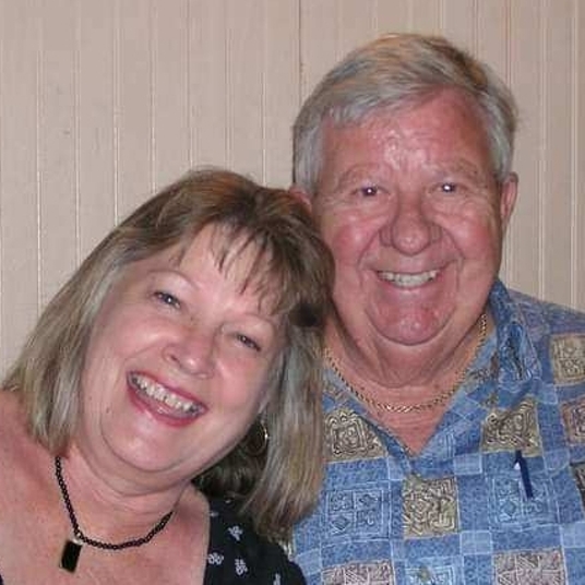 Glenda and Larry Oathout head shot