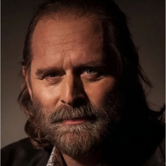 Jeffrey Nordling head shot