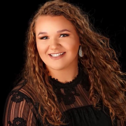 Madyia McCullough* head shot