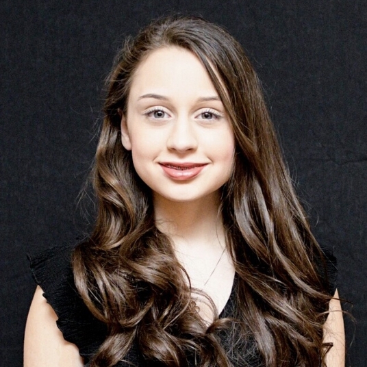 Lilly Smart head shot