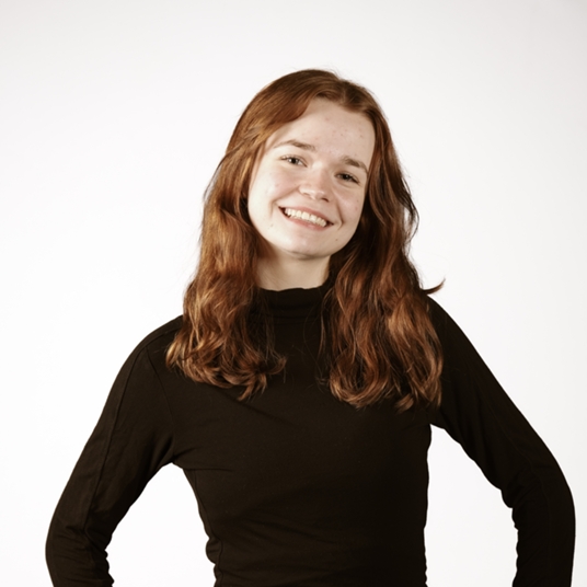Caroline Eades head shot