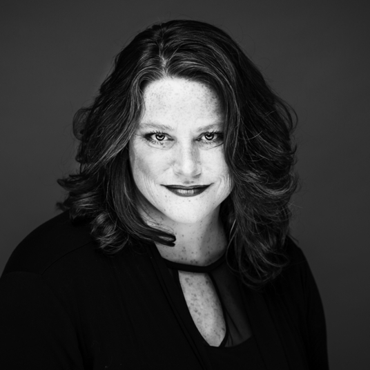 Roxanne Dicke head shot