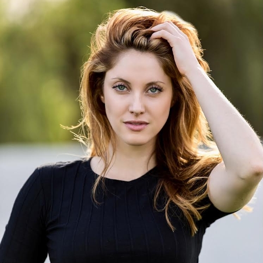 JILLIAN MUELLER head shot