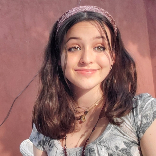 Anna Bodzin head shot