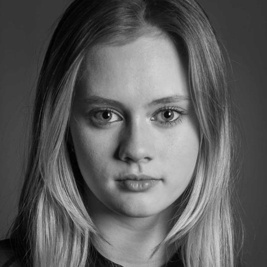 Riley Campbell head shot