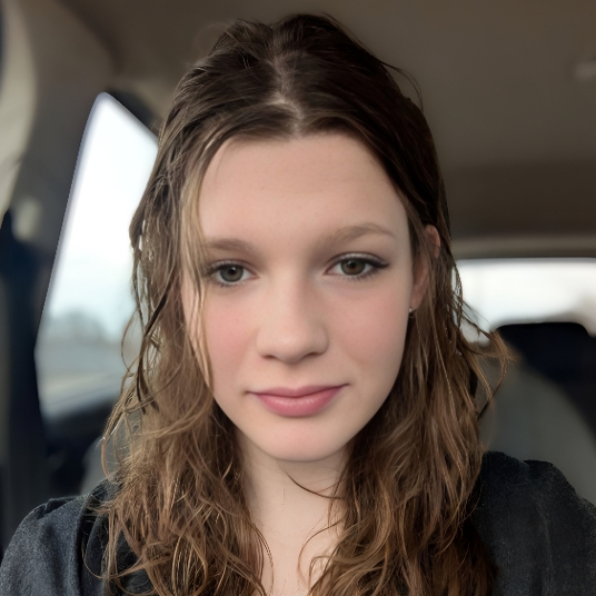 Annie Stowers head shot