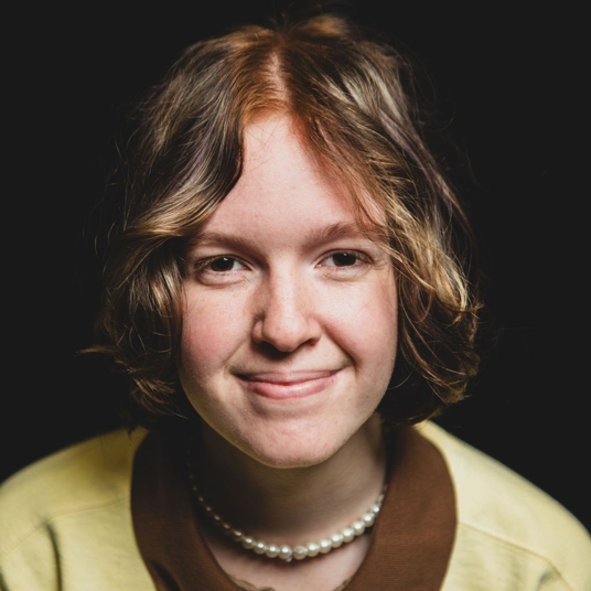 CASPER SUMNER head shot