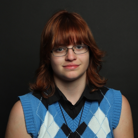 Caitlin Benedict head shot